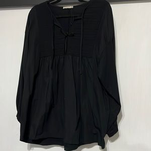 Long sleeve woman blouse